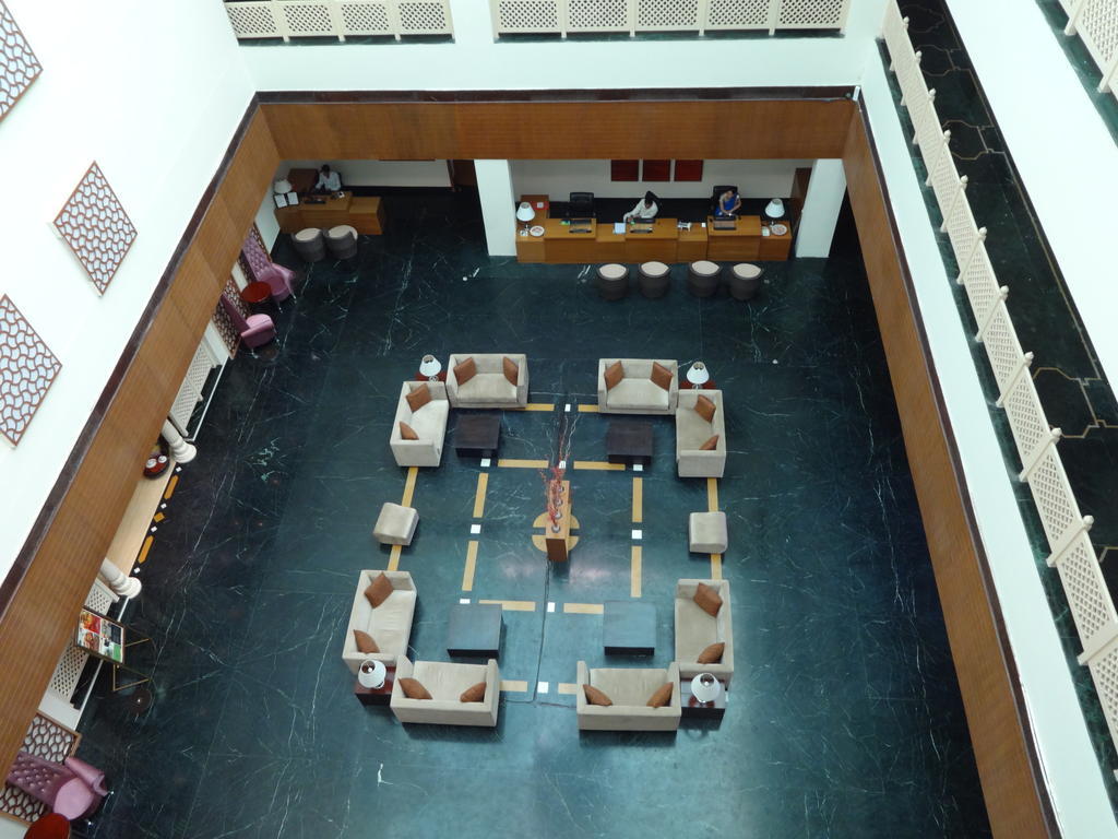 Golden Tulip Udaipur Hotel Exterior photo